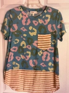 Perfectly Posh Blue Short Sleeve Tee with Pastel Leopard Print & Striped Pocket